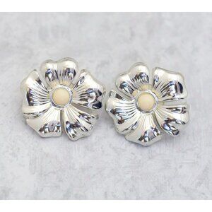 Vintage Silver Tone Flower Stud White Faux Pearl Stud Earrings by Avon - C8
